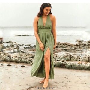 Abercrombie Green Plisse Halter Maxi Dress Gown Sz XXSP Wedding Guest Event